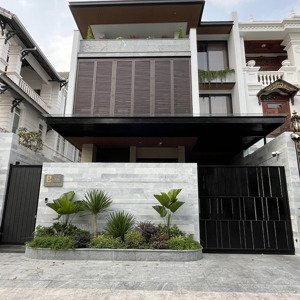 cho thuê biệt thự 10x20m, 1 hầm 2 lầu, 5 phòng giá 60tr/ tháng an phú, quận 2