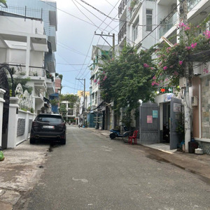 ngộp ngân hàng bán biệt thự 2mt tô hiến thành 10x25m công nhận: 250m2 hầm 5 tầng thang máy