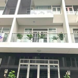CHO THUÊ NHÀ 2 LẦU SÂN THƯỢNG ĐƯỜNG NHỰA 10M LÊ THỊ CHỢ Q7