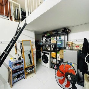phòng trọ có gác ngay đh luật siu hiếm trống
