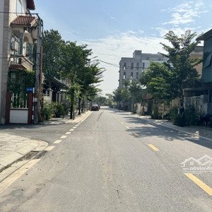 bán nhà 1,5 tầng dt 88,5m2 mặt chính phố kiên thành, trâu quỳ, kinh doanh tốt, đường lớn.