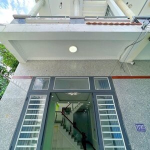 BÁN NHÀ 1T1L, ngay TRUNG TÂM - gần ĐHCT, NHÀ RỘNG ĐẸP - HOÀN CÔNG