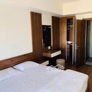 chính chủ cần bán gấp căn góc 2pn diện tích 66m2. view trực diện cầu rồng - lh 