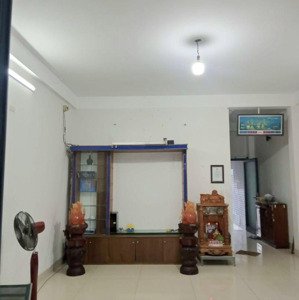 bán nhà 2 mặt tiền hoàng thị loan trục kinh doanh sầm uất full nội thất