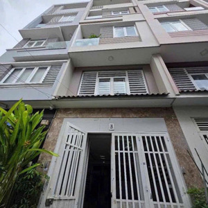 cho thuê nhà nguyên căn 309/5c nguyễn văn trỗi p.10, phú nhuận có sân đậu ô tô