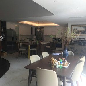biệt thự trung tâm q.1 hầm, 4 lầu, hồ bơi không gian sống dành riêng cho giới tinh hoa!