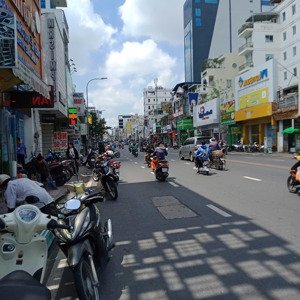 bán nhà mặt phố đường phan đình phùng, p2, phú nhuận. 3,9 x 23,7m, 3 tầng, 28 tỷ