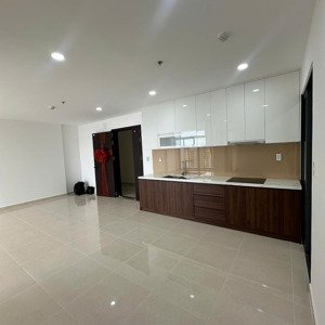 chính chủ cần bán gấp căn pent dup 2 lầu ở phú đông sky garden.