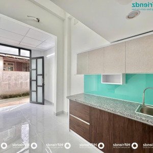 kiot mặt bằng rộng 35m2 ngay vincom lê văn việt, cđ công thương, gần đỗ xuân hợp, ngã tư thủ đức