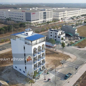 tòa nhà dòng tiền 130tr/thg- ngay kcn đồng xoài 3 giá chỉ 13,5 tỷ