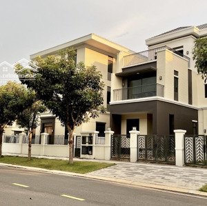 nhà phố 160m2 khu elite 1 bán lỗ gần 1 tỷ so với giá gốc trên hđmb, liền kề sông lớn, 25p về quận 2