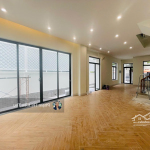chính chủ cho thuê nhà phố sân vườn lakeview city 7x20m 1 trệt nhà mới hoàn thiện cơ bản giá 33tr
