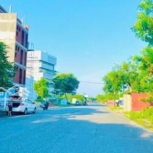 bán gấp 2 lô liền kề 246m2 ngay cạnh đh fpt, trung tâm làng đại học chỉ 3.1 tỷ/ lô
