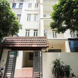 cho thuê nhà liền kề kđt vĩnh hoàng, hoàng mai. dt 110m2, 4 tầng, mt 8m, giá 25tr/th, lh 