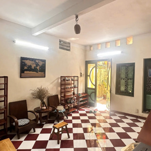 phố cửa bắc cực hiếm nhà 50m2 giá 8 tỷ. không quy hoạch nhà đang cho thuê dòng tiền