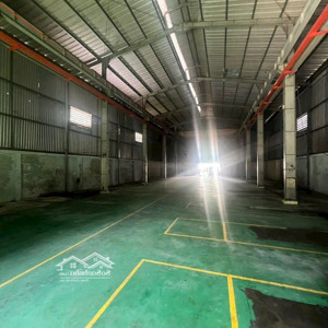 cho thuê kho xưởng 1.100m2 mặt tiền đường suối lội, củ chi diện tích: 20 x 55m = 1.100m2