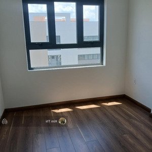 bán 2pn 2wc 67m2 q7 riverside hướng bắc tầng cao view thoáng chỉ 3.25 tỷ sẵn hđ thuê. bán có vay