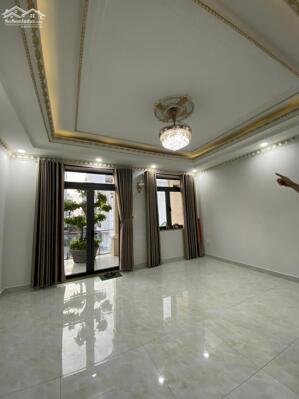 BÁN NHÀ HẺM LỚN 8M – SÁT GLOBAL CITY – DÂN CƯ VĂN MINH – 6.2 TỶ