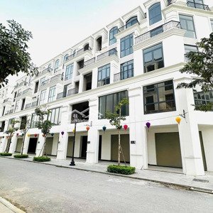bán liền kề hướng đông nam khu anh, dự án hinode royal park. diện tích 100m2 giá 17 tỷ. 