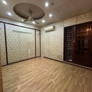 cho thuê từng phòng của nhà riêng 5 tầng tại phố yên lạc, hai bà trưng, hà nội