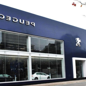 cho thuê mặt bằng kinh doanh làm showroom ô tô, xe điện, nội thất,700m2, mt30m, khu vực giải phóng