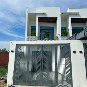 bán căn nhà lầu đối diện khu tái định cư dân đã ở đông ngay biên hoà