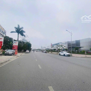cho thuê tầng 4 tòa nhà m building vị trí đắc địa đối diện aeon mall - dt: 600m2 thông sàn