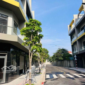 cho thuê shophouse bcons uni valley, dĩ an, bình dương