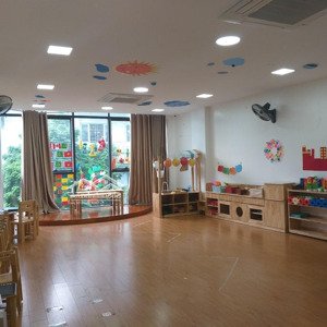cho thuê biệt thự khu đô thị mễ trì hạ, nam từ liêm, dt 200m2 x 4t, mt 12m nhà đẹp ô tô đỗ cửa