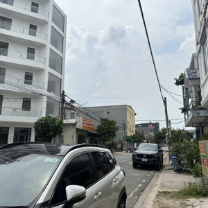 bán khách sạn 38 phòng tại vsip1 bình dương; sở hữu ngay tài sản tạo dòng tiền tức thời 120tr/th
