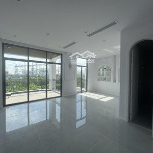 cho thuê shophouse tại zeitgeist city, dt:375 m2, nhà deco sang trọng - máy lạnh âm tường