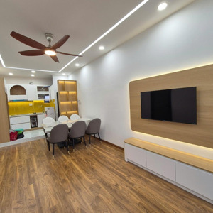 bán chung cư nguyễn đình chiểu, phú nhuận - 61m2 - giá 3,25 tỷ