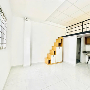 cho thuê phòng duplex full nội thất gần cầu nguyễn văn cừ
