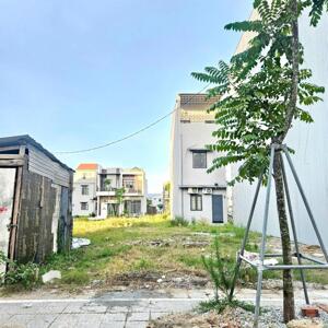 Bán lô đất khu phố Cán Bộ Bãi Sậy 6 - KQH Hương Sơ