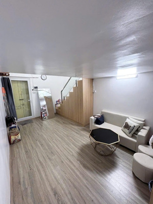 bán nhà tập thể nhà máy thuốc lá thăng long,ngõ rộng như phố, royal city,thanh xuân 65m giá 2.8 tỷ