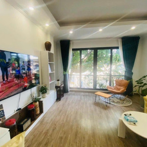 k có căn thứ 2 đẹp như này ở phạm ngũ lão, hoàn kiếm- 2 thoáng trước sau- dt 35m2 nở hậu - giá 26tỷ