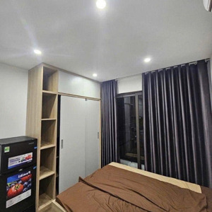 đường hồng hà, hoàn kiếm căn ccmn, thanh máy, nhà mới đẹp, đầy đủ phòng cháy chữa cháy