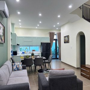 liền kề lavida đầy đủ nội thất, chỉ cần xách vali vô ở, ngang 5x17.5, 1 trệt 3 lầu, giá 7,5 tỷ