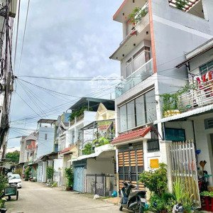 cho thuê nhà trệt lửng 3 lầu có hầm để xe, thuộc p.lê bình, nk có 7 phòng ngủ, thuê 12 triệu/ tháng