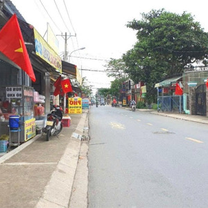 bán đất mặt tiền giao với phan văn hớn, tặng nhà cấp 4 tỷ 350tr/107m2, sổ riêng giá rẻ
