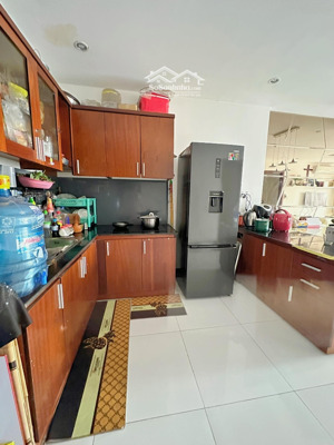 cho thuê căn hộ giai việt quận 8 82m2, 2pn 2wc 11 triệu