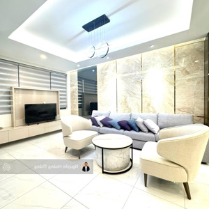 cho thuê biệt thự 100tr/th 5pn full nội thất luxury, q.2 - 455m2 sàn, vào ở ngay lh 