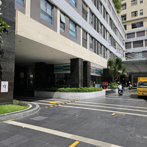chính chủ bán căn kingston nguyễn văn trỗi 40m2, giá 2,6 tỷ có sổ hồng