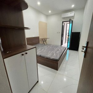 cho thuê phòng tại mễ trì, 4,2 triệu, 25m2, view đẹp, tách bếp có ban công thoáng