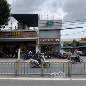 bán nhà mt nguyễn thị thập quận 7