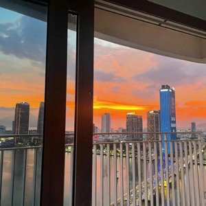 sang nhượng duy nhất giá tốt nhất tòa azura, view sông hàn pháo hoa