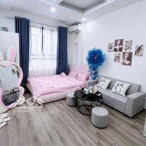 nhà đẹp cầu giấy - vị trí đắc địa - ngõ rộng - 9 phòng kk - dòng tiền - 42m - chỉ 12,5 tỷ