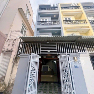 bán nhà 2 lầu 1 tum đường xe hơi, shr giao nhà ngay, sổ sẵn giá 4ty950