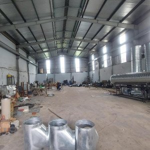 cho thuê kho,xưởng 500m y hình, đ xe công 40f lê trọng tấn
