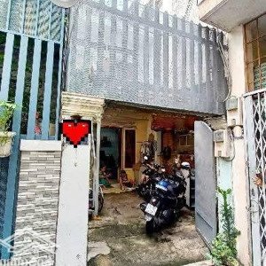 bán nhà mai văn vĩnh tân quy quận 7 diện tích: 60m2. kết cấu: 1 trệt 1 lầu, gồm 3pn, 1pk
